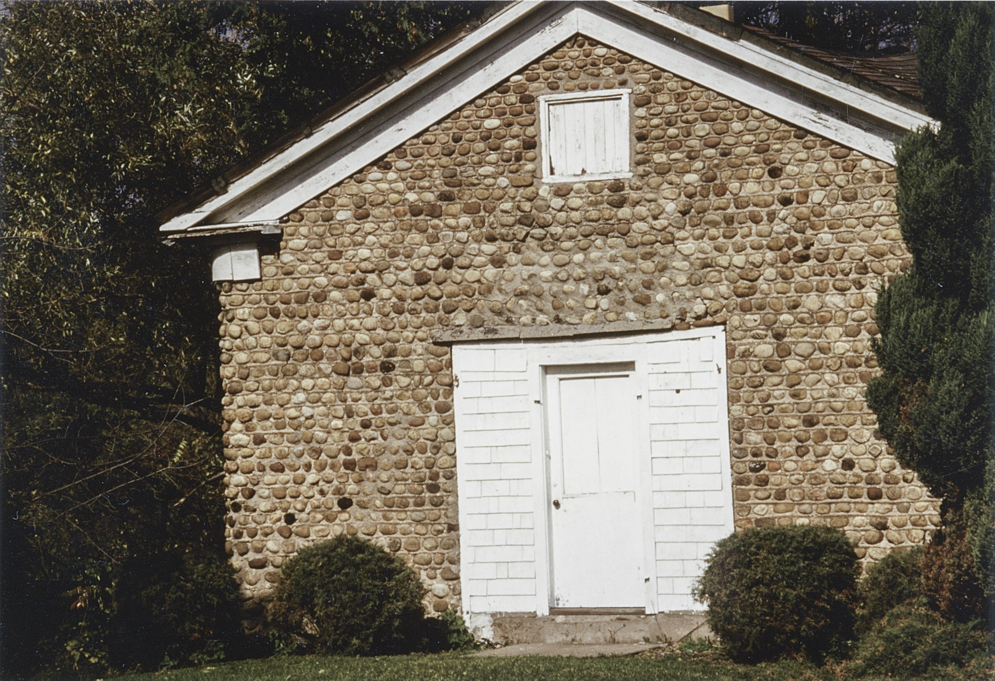 Cla-7a 7816 Ridge Rd 2